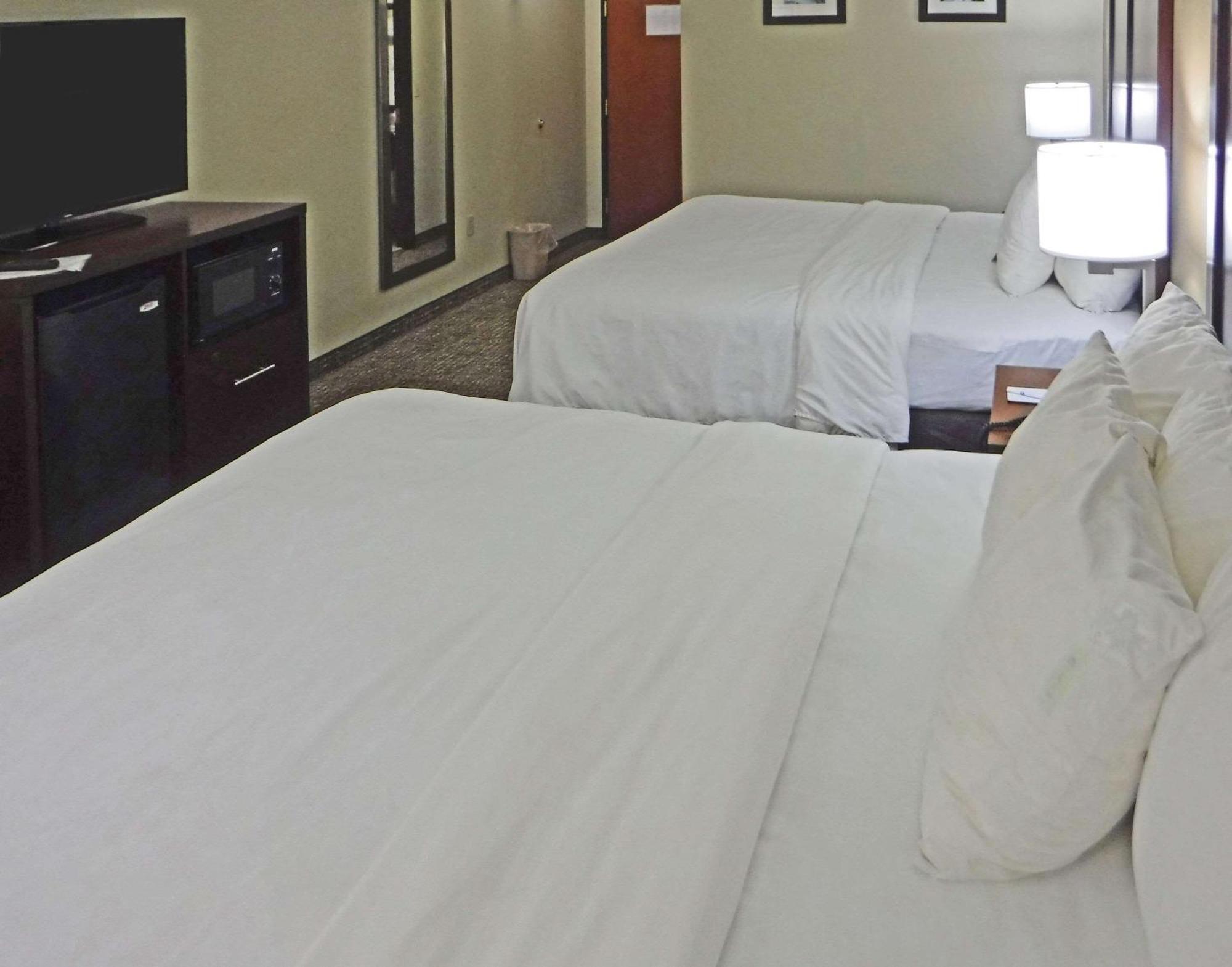 Comfort Inn New River Oak Hill Εξωτερικό φωτογραφία