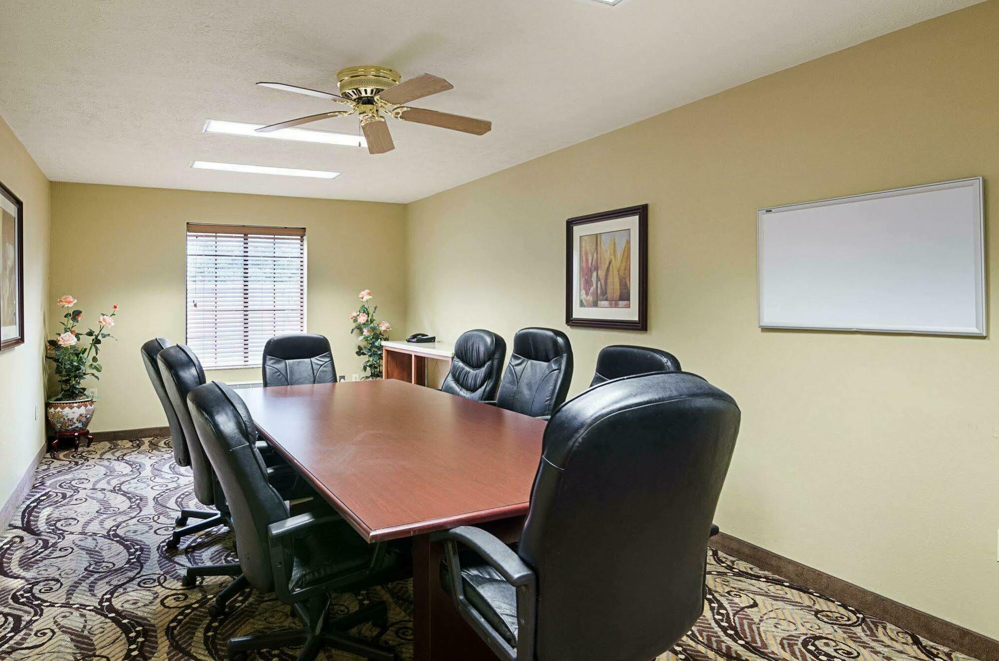 Comfort Inn New River Oak Hill Εξωτερικό φωτογραφία
